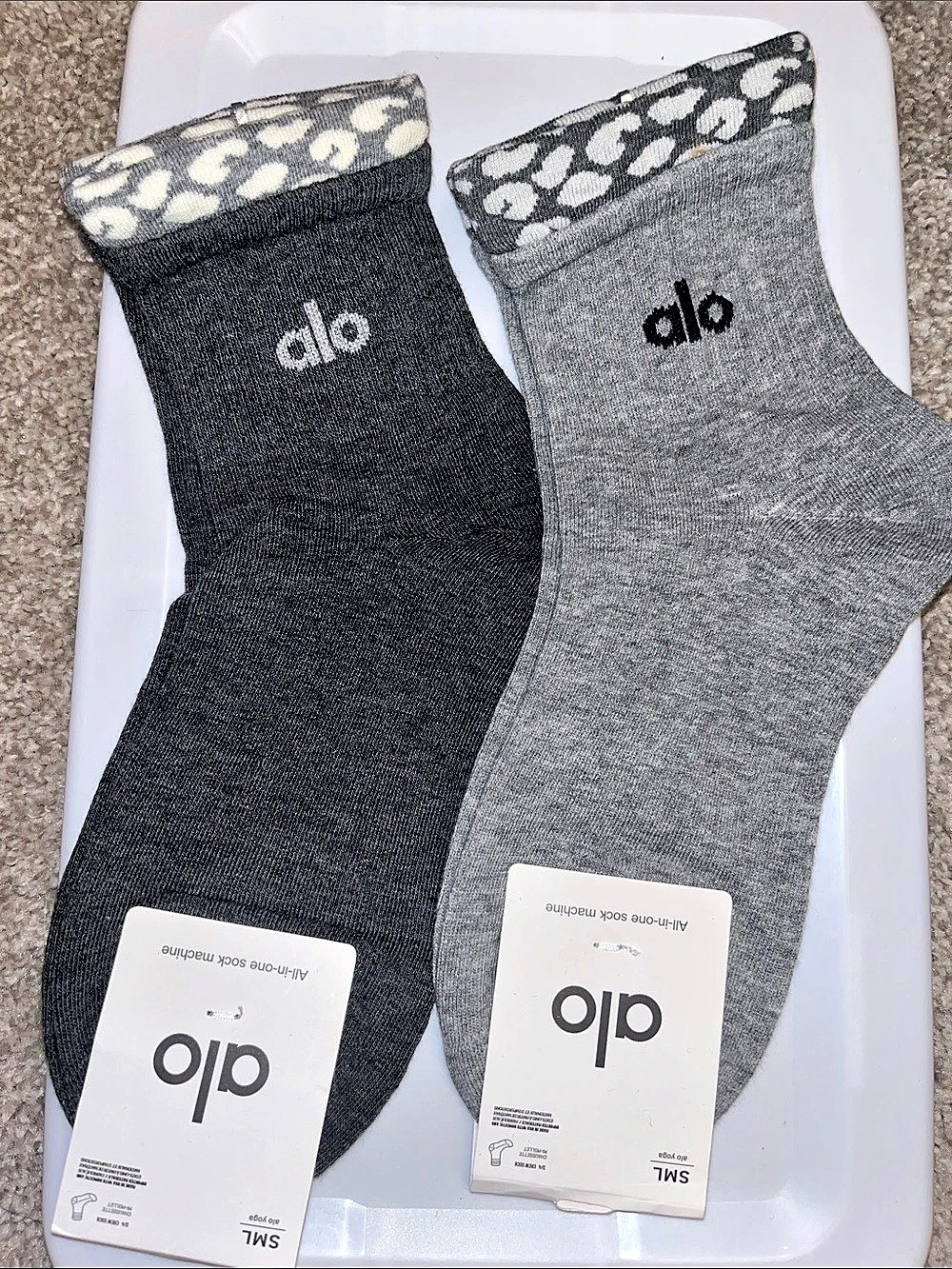Alo Women's Patterned Crew Socks M/L NWT
